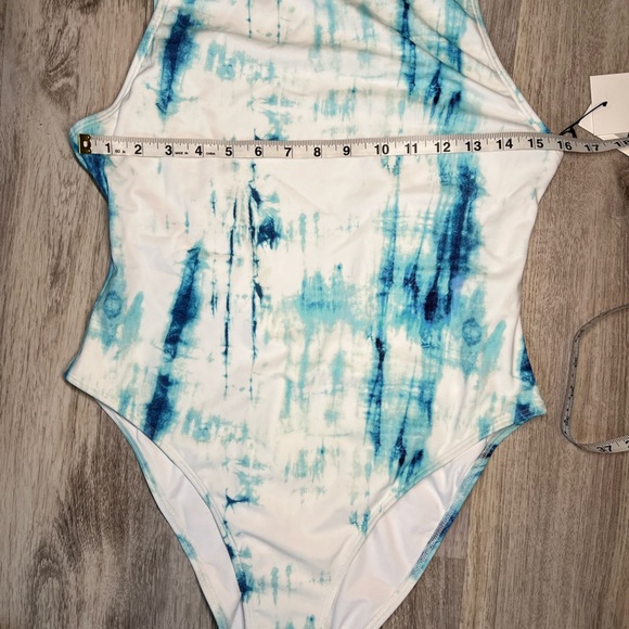 Something Navy Tie Dye One Piece Swimsuit Low Back Women’s Size L - Picture 3 of 8